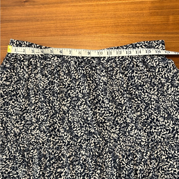 JCrew Factory Floral Tiered Skirt - Sz L - Picture 6 of 11